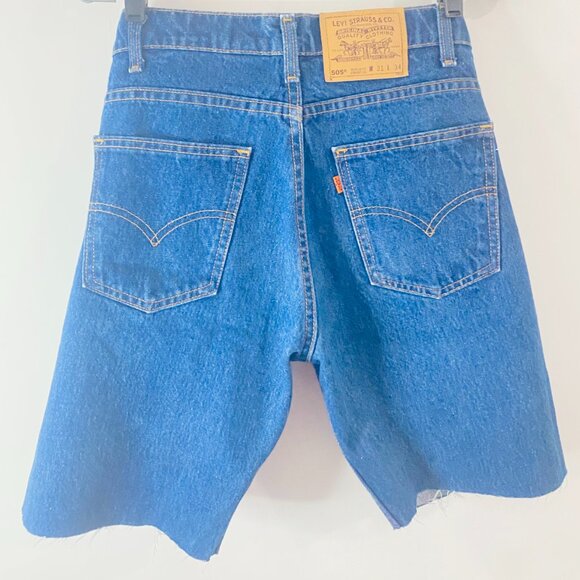 Vintage Levi’s 505 Cutoff Shorts — Americana Reimagined (W31 x L34) - Picture 11 of 13